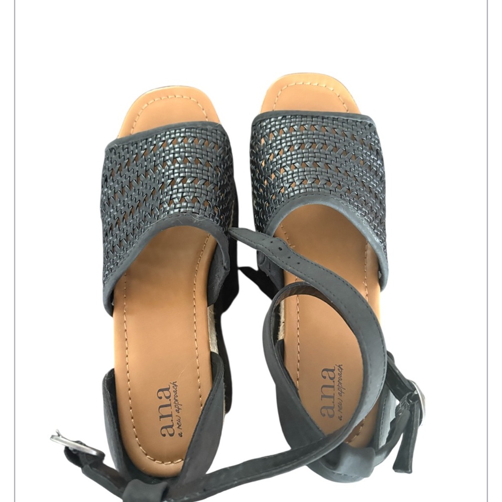 a.n.a Charcoal Women's Sandals
